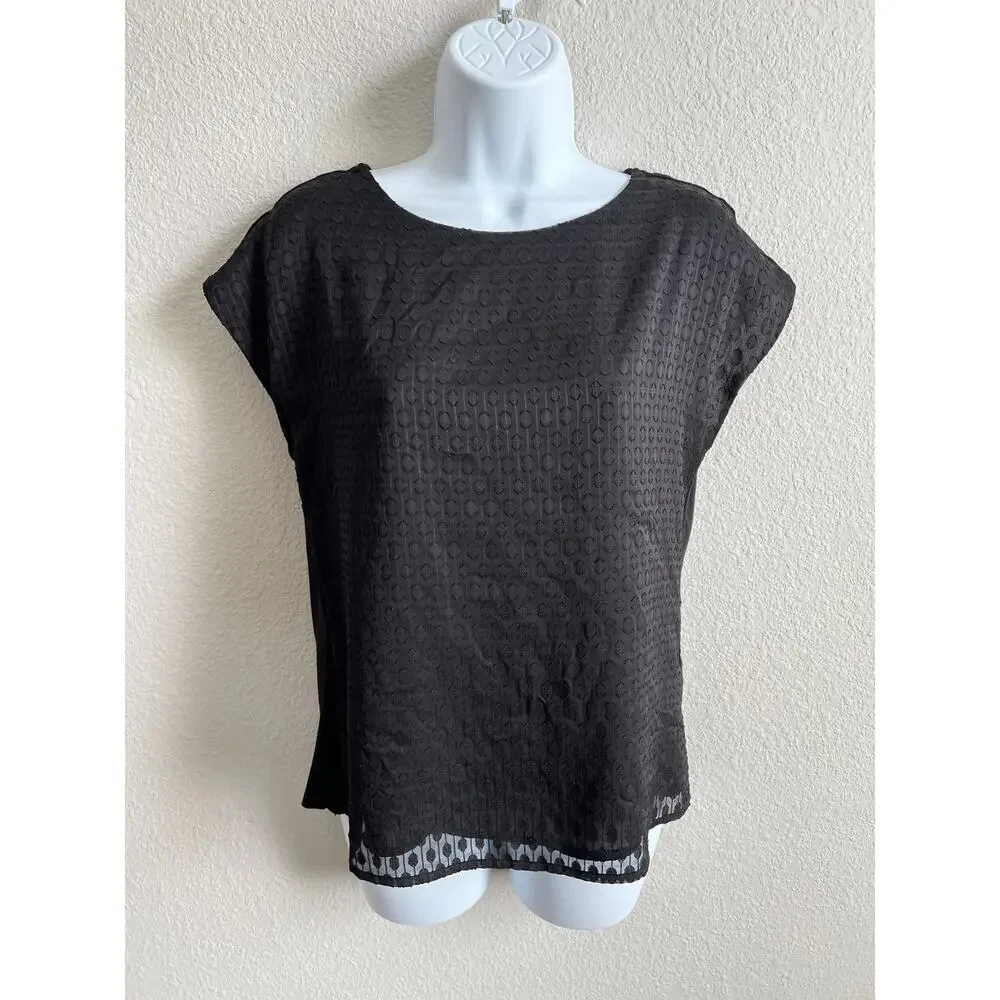 Vince Camuto Black Lace Overlay Blouse Women's XS Short Sleeve